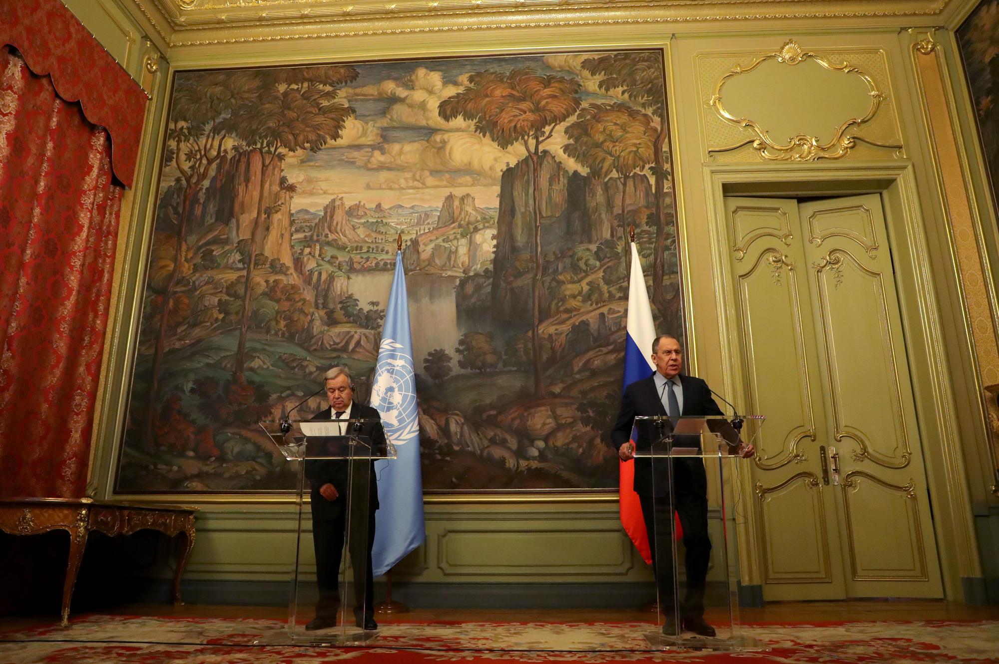 Antonio Guterres y Sergei Lavrov, durante su comparecencia en Moscú.