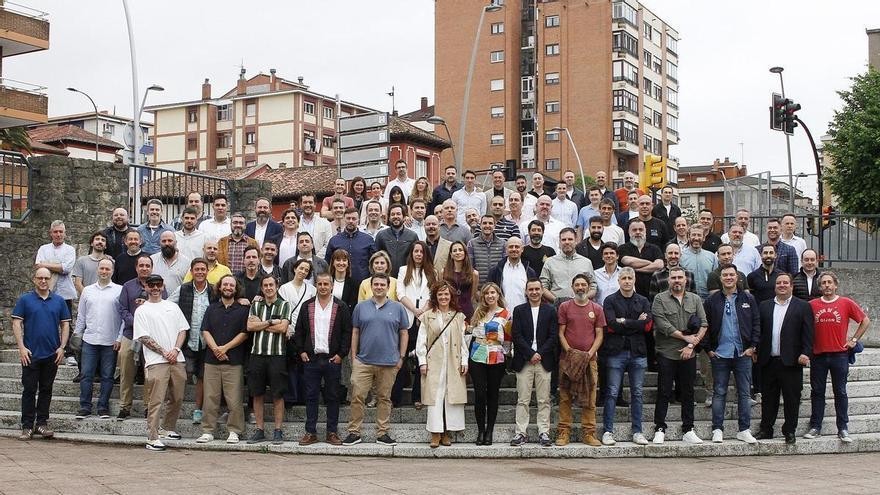 El Corazón de María reúne a su promoción del 98 por todo lo alto: "Batimos un récord"