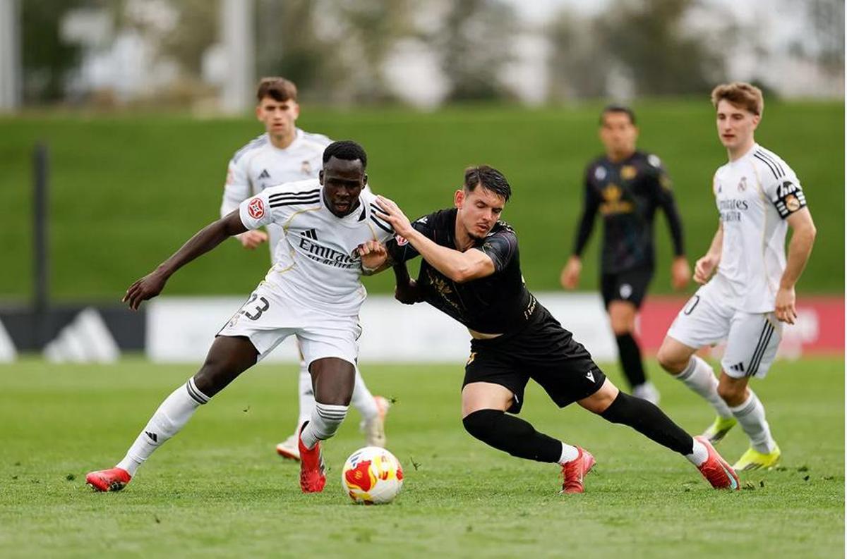 Lance del Real Madrid 2 - 2 Zamora en el Alfredo Di Stéfano.
