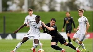Lance del Real Madrid 2 - 2 Zamora en el Alfredo Di Stéfano.