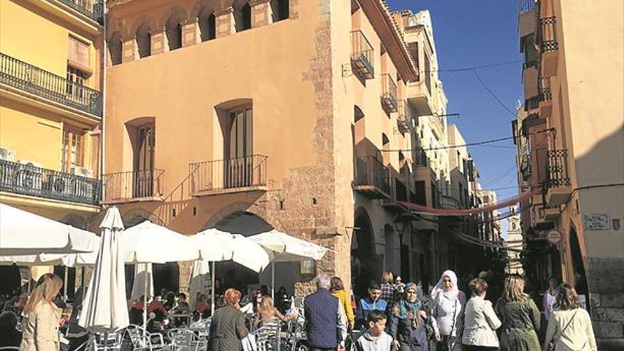 Benlloch quiere el Hostal del Rei  a coste cero para el Ayuntamiento