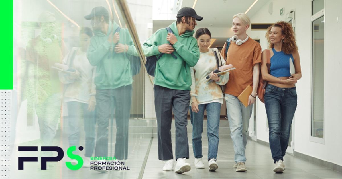 Los estudiantes aprenden a través de la metodología ‘Smart Ciclos’.