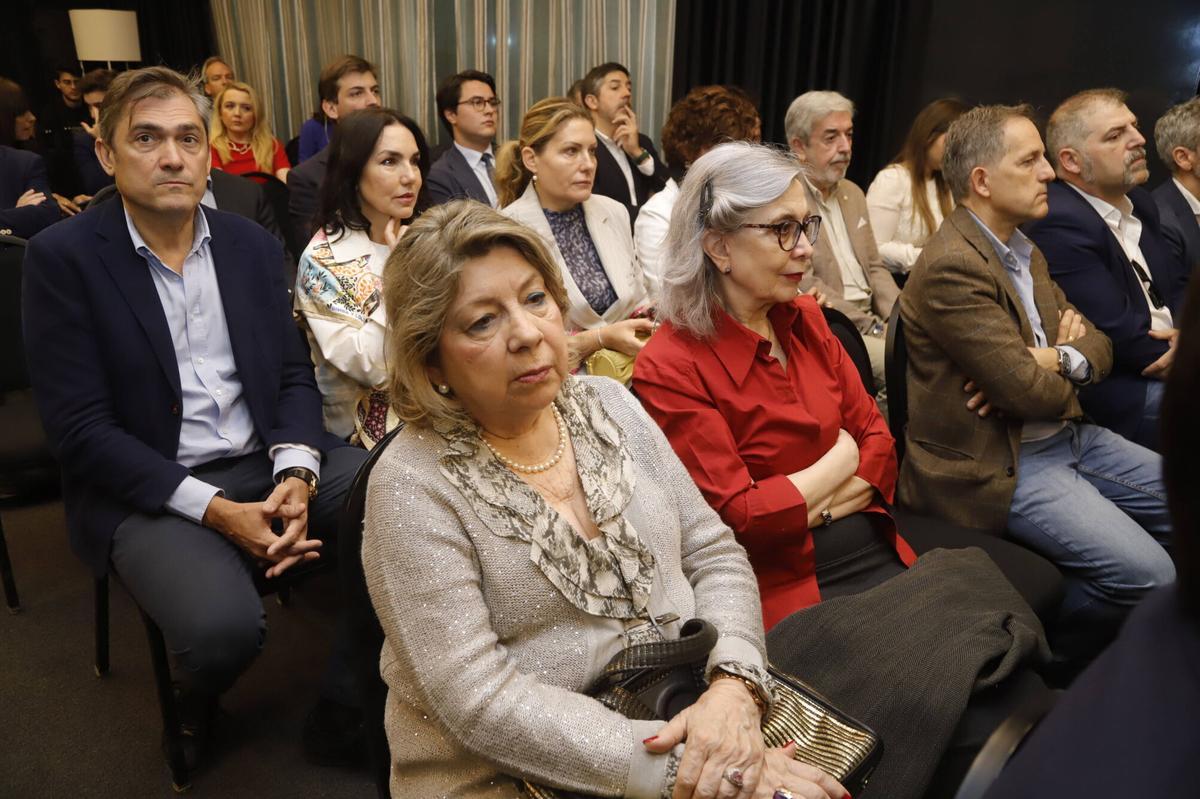 Noor, Silbon, AJE y Holisi debaten sobre emprendimiento
