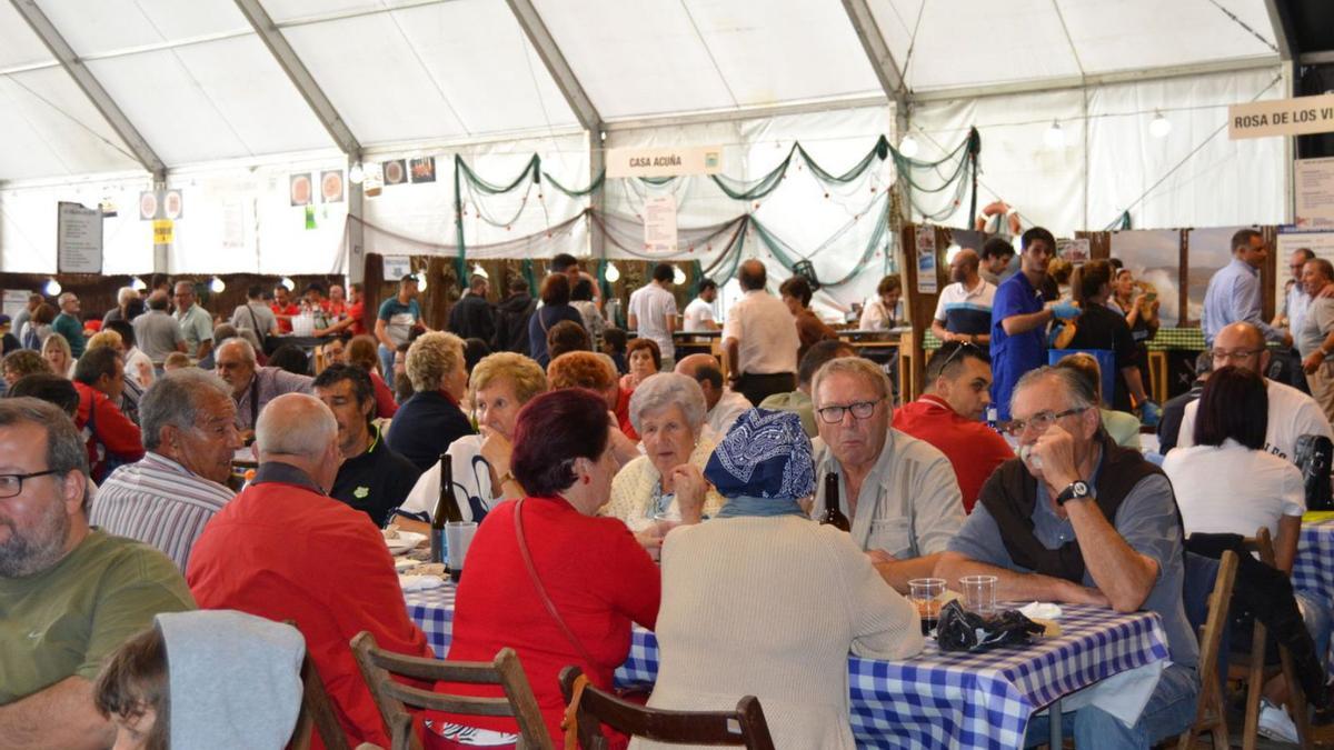 Ssistentes á última edición da Festa do Polbo, no ano 2019.  // FDV