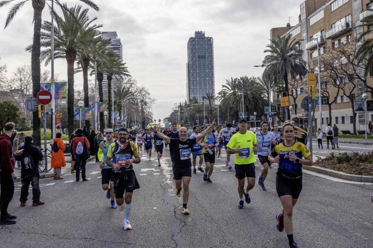 Media Maratón Barcelona 2025: Kiplimo pulveriza el récord del mundo en Barcelona