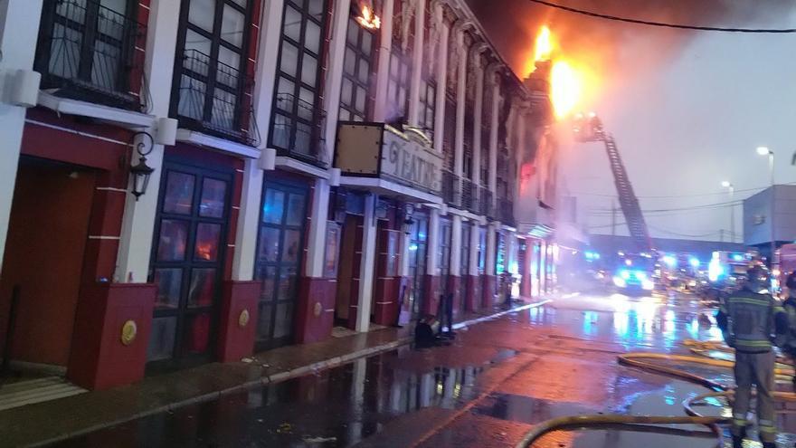 Al menos 13 fallecidos y cuatro heridos en un incendio en dos discotecas de Atalayas