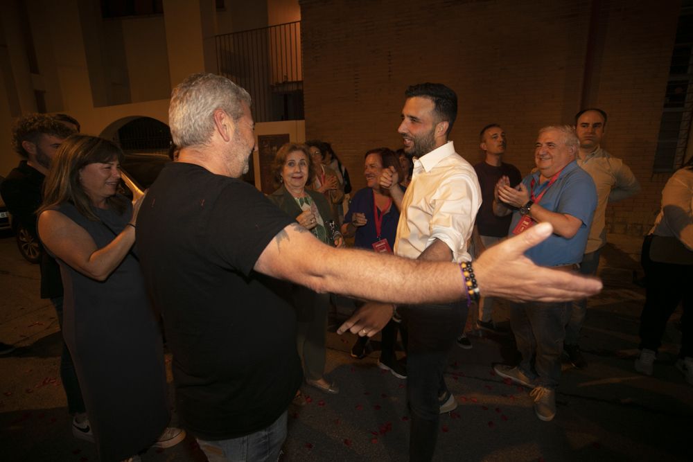 El PSPV-PSOE de Sagunt celebra en su sede una victoria histórica