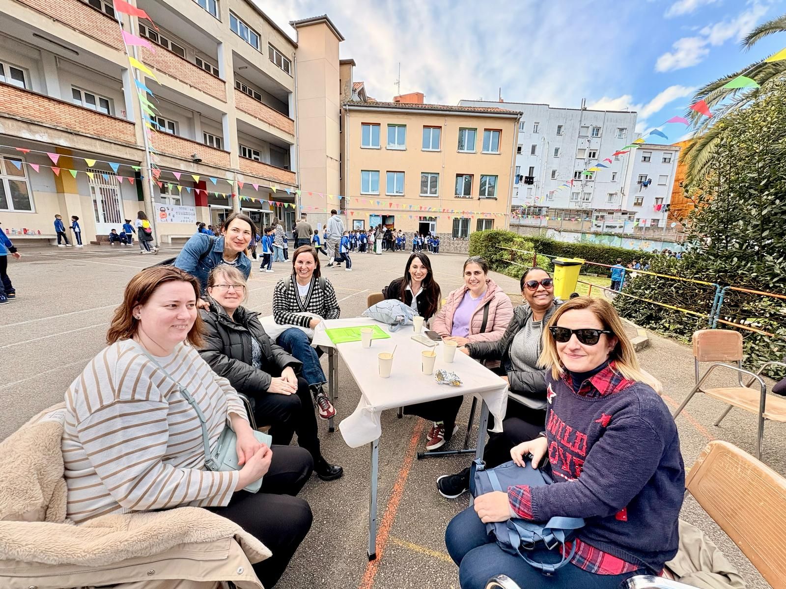 Fiesta colegial en el Patronato por San José (en imágenes)