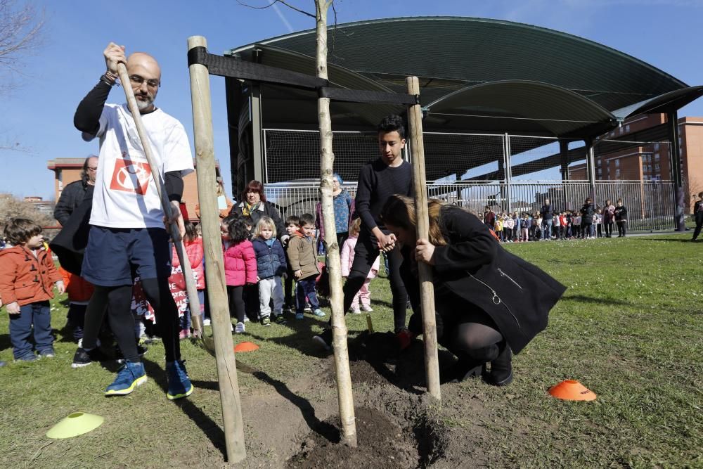 Homenaje a Thiago Guamán en el colegio Atalía