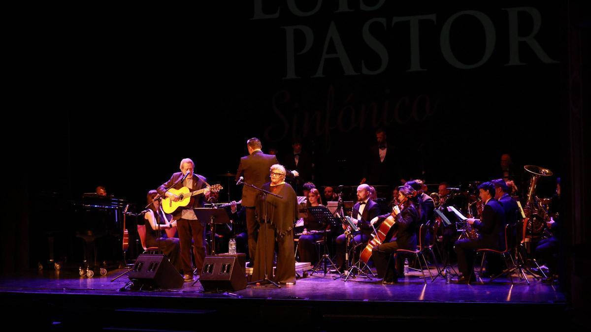 Vídeo | Así ha sido el concierto de Luis Pastor junto a la Banda Sinfónica de Cáceres