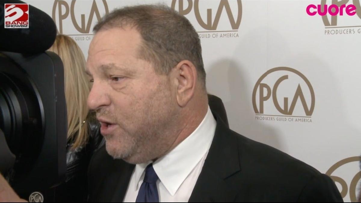 A Harvey Weinstein se le complica la condena: da positivo en coronavirus