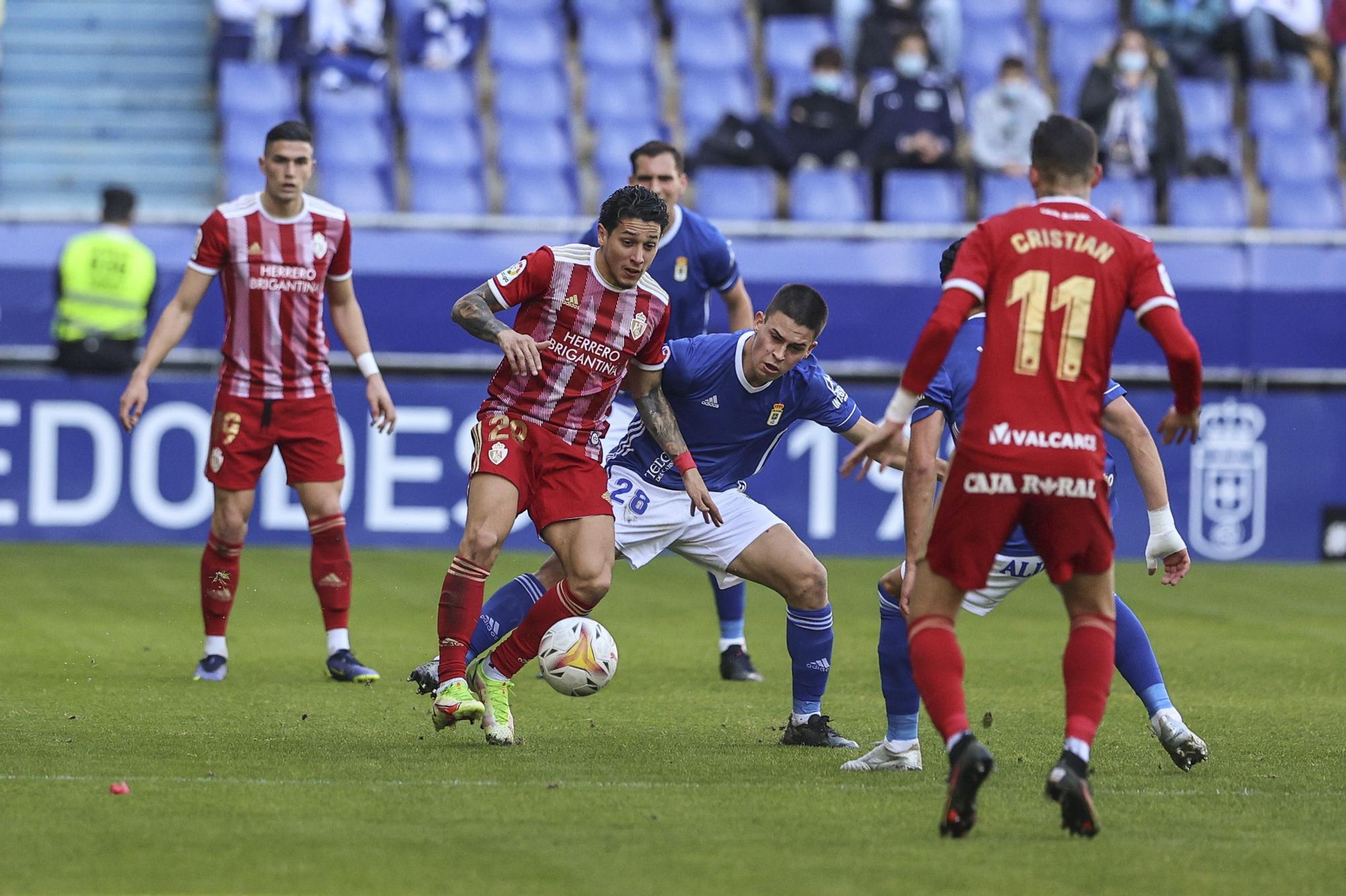 Las mejores imágenes de la victoria del Real Oviedo ante la Ponferradina (2-0)