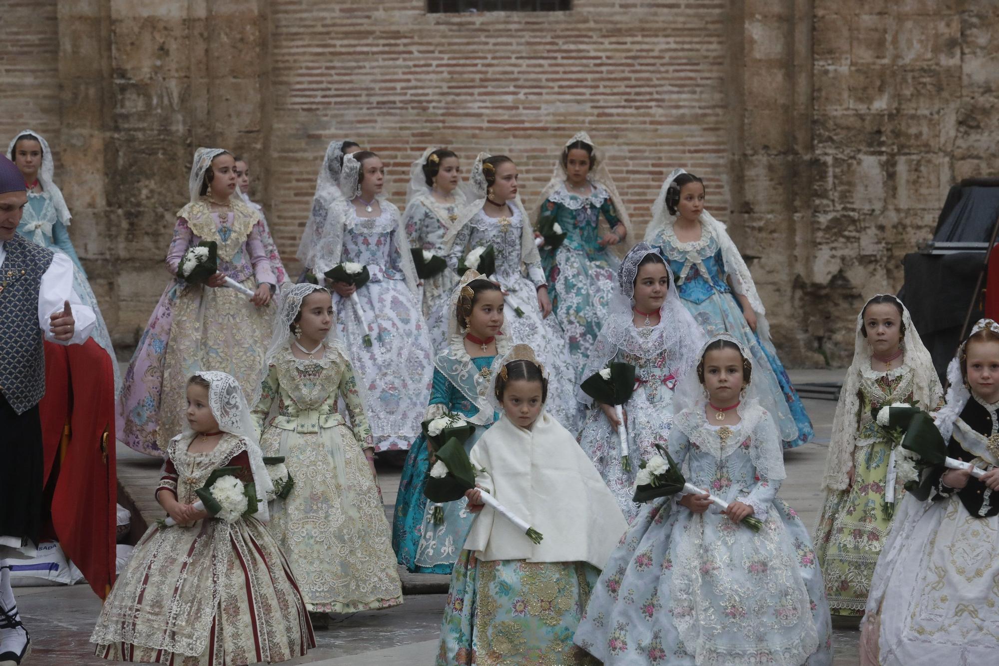 Búscate en el segundo día de ofrenda por la calle de la Paz (entre las 17:00 a las 18:00 horas)