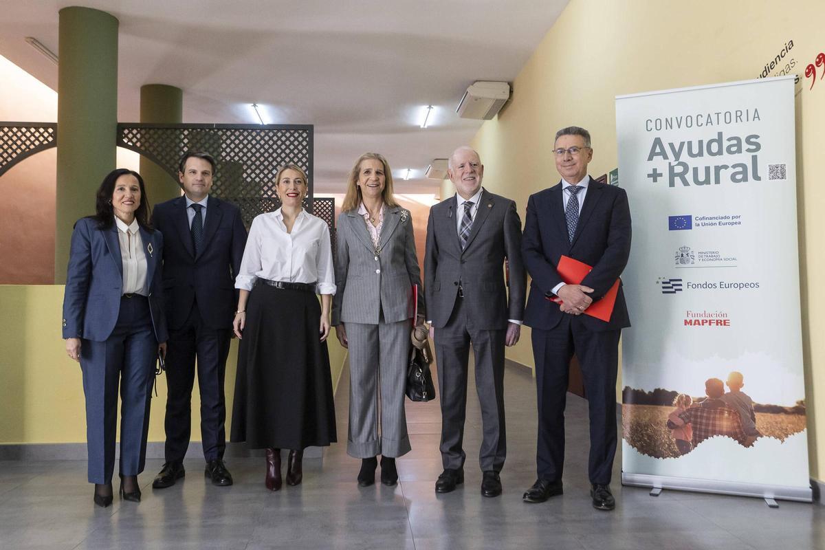 Visita de la Infanta Elena a Mérida