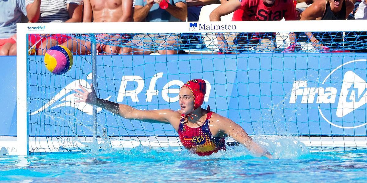 Martina Terré, la nova guardiana de la selecció de waterpolo