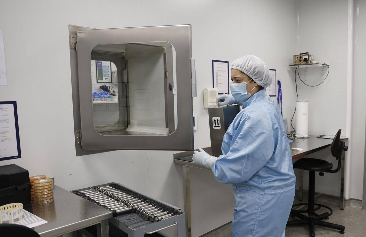 Visita a la Unidad Central de Radiofarmacia de Galicia: la fábrica invisible que sostiene la medicina nuclear gallega