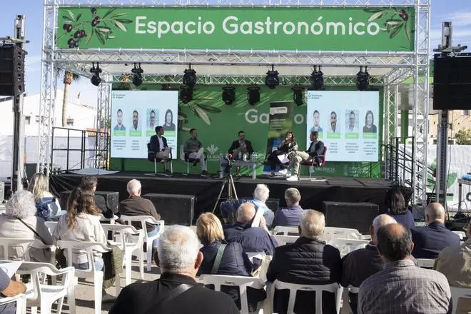 Enguera abre sus puertas a la II Feria del Aceite