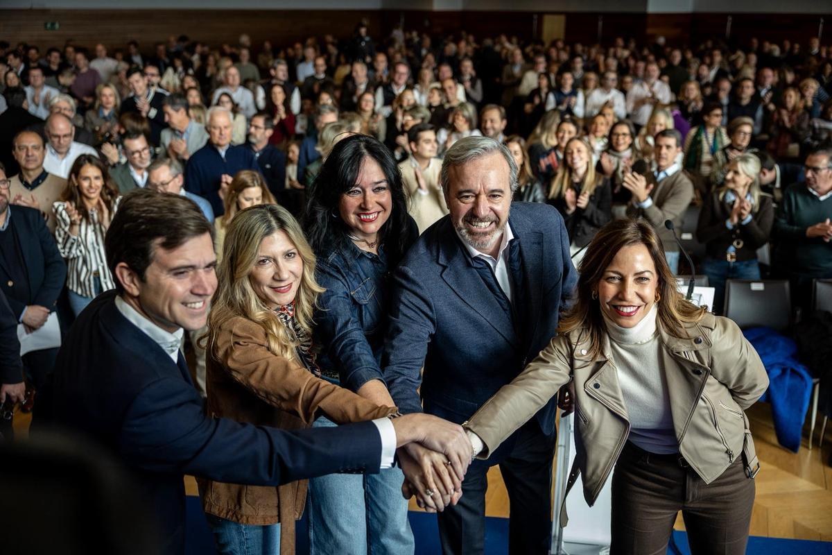 En imágenes | El PP presenta su eslogan de campaña: 'Aragón imparable'