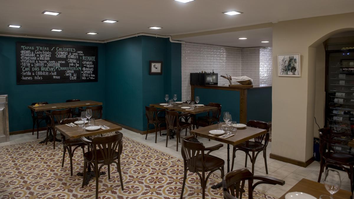 El comedor del restaurante Claris 118.