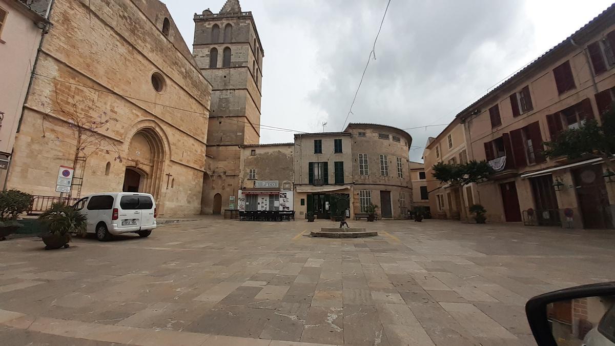 Una imagen de la Plaça de Sineu.