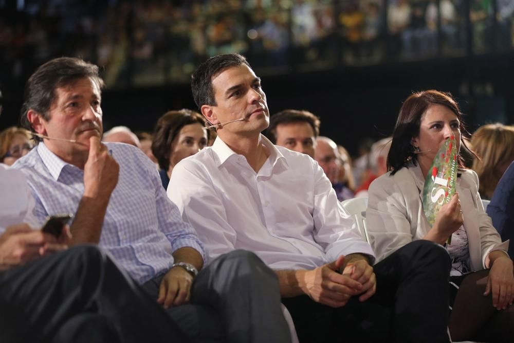 Mitin del PSOE en Oviedo con Pedro Sánchez