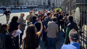 Milei es llança una altra vegada contra la premsa i tanca les portes de la Casa Rosada als periodistes