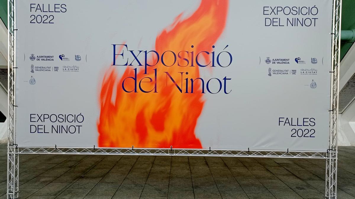 Cartel en la Exposición del Ninot