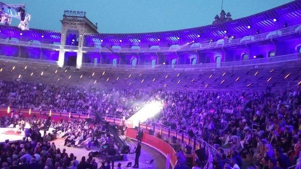 Impressionen aus dem Publikum beim Finale in der Arena.