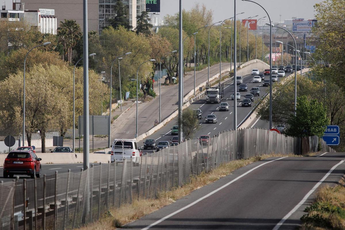 Archivo - Carretera en la Comunidad de Madrid