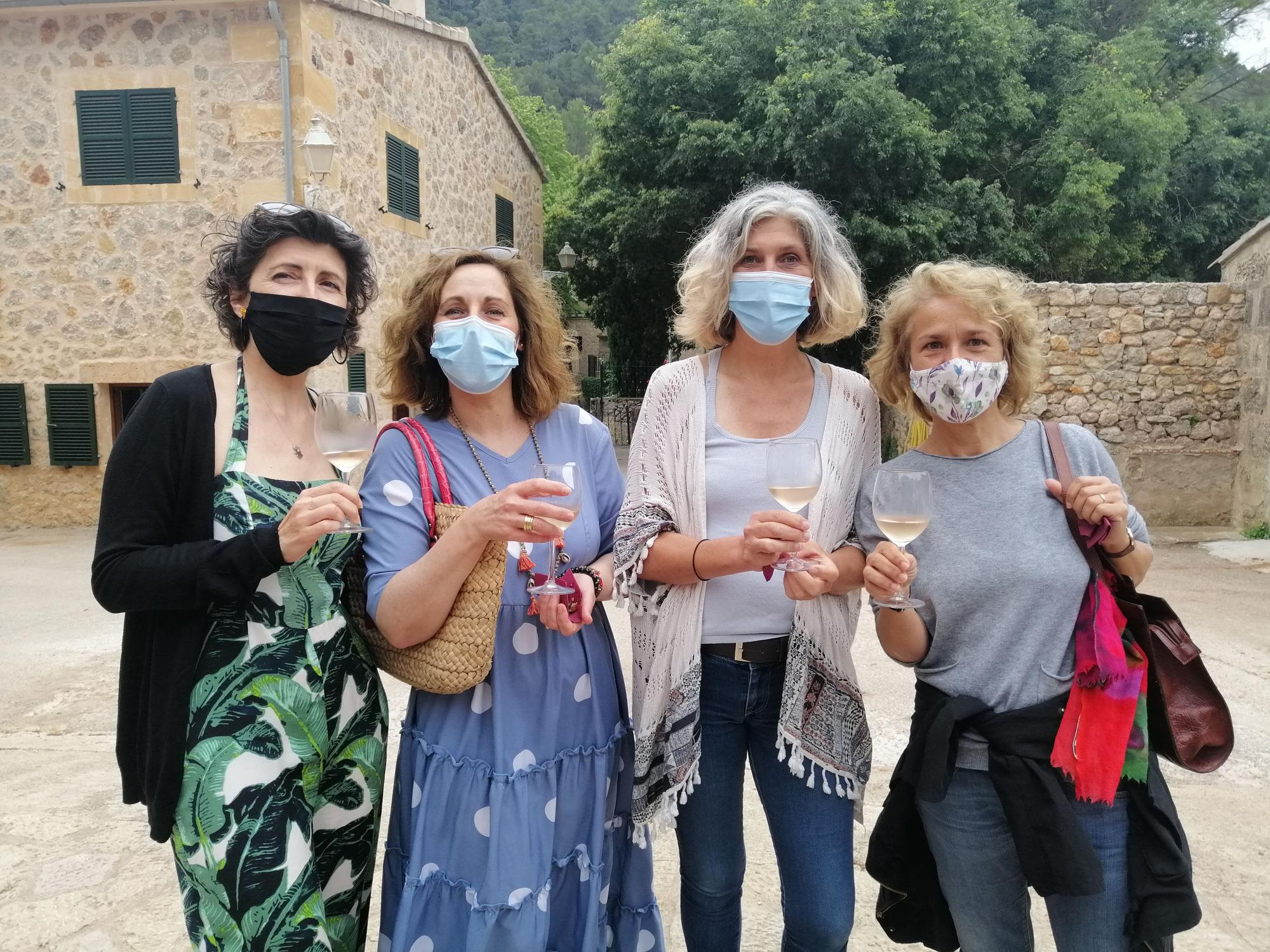 Caterina Canyelles, Constança Mesa, Margalida Oliver y Auri Belmonte.