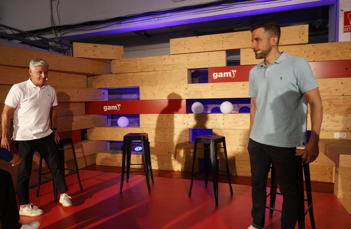 Por la izquierda, Roberto 
Suárez y Agustín Lleida. | MIKI LÓPEZ