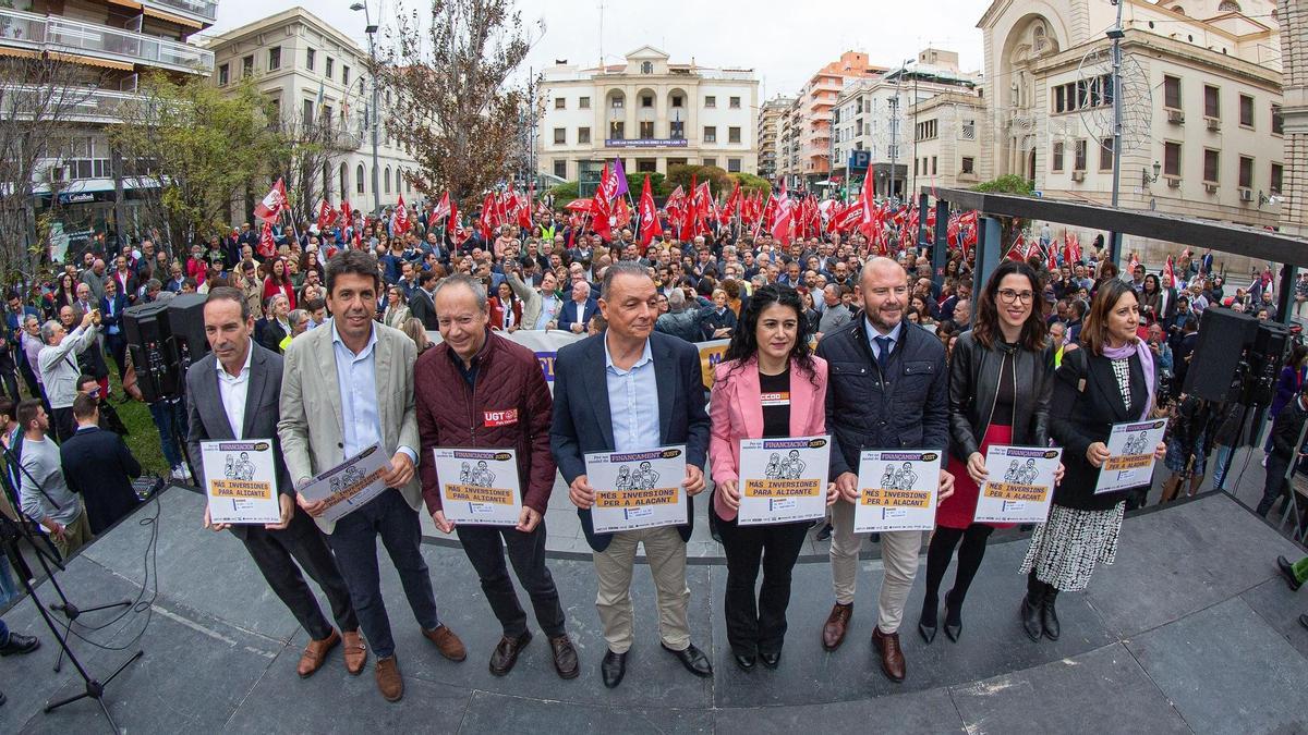 La protesta para reclamar más inversión del estado en Alicante celebrada en noviembre del año pasado.