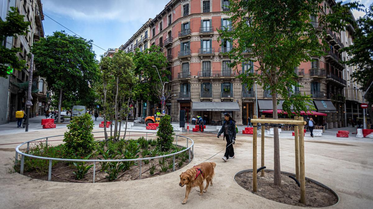 El eje verde de Girona, en su intersección con Consell de Cent.