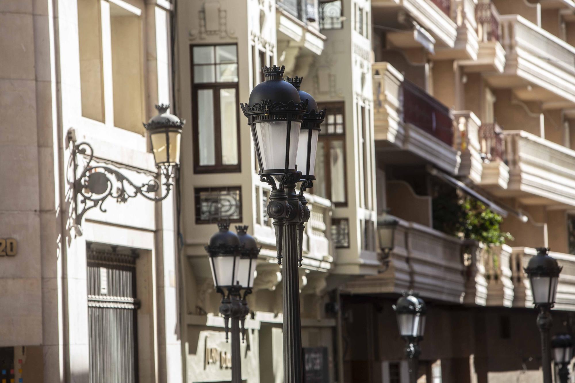 Así queda la calle Constitución tras su peatonalización