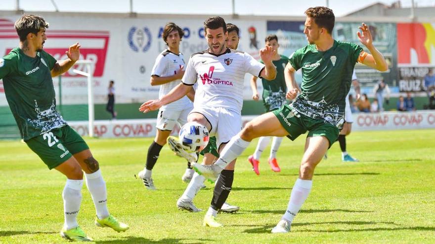 Imagen del último partido de la primera fase, disputado por el Pozoblanco ante el Córdoba CF B.