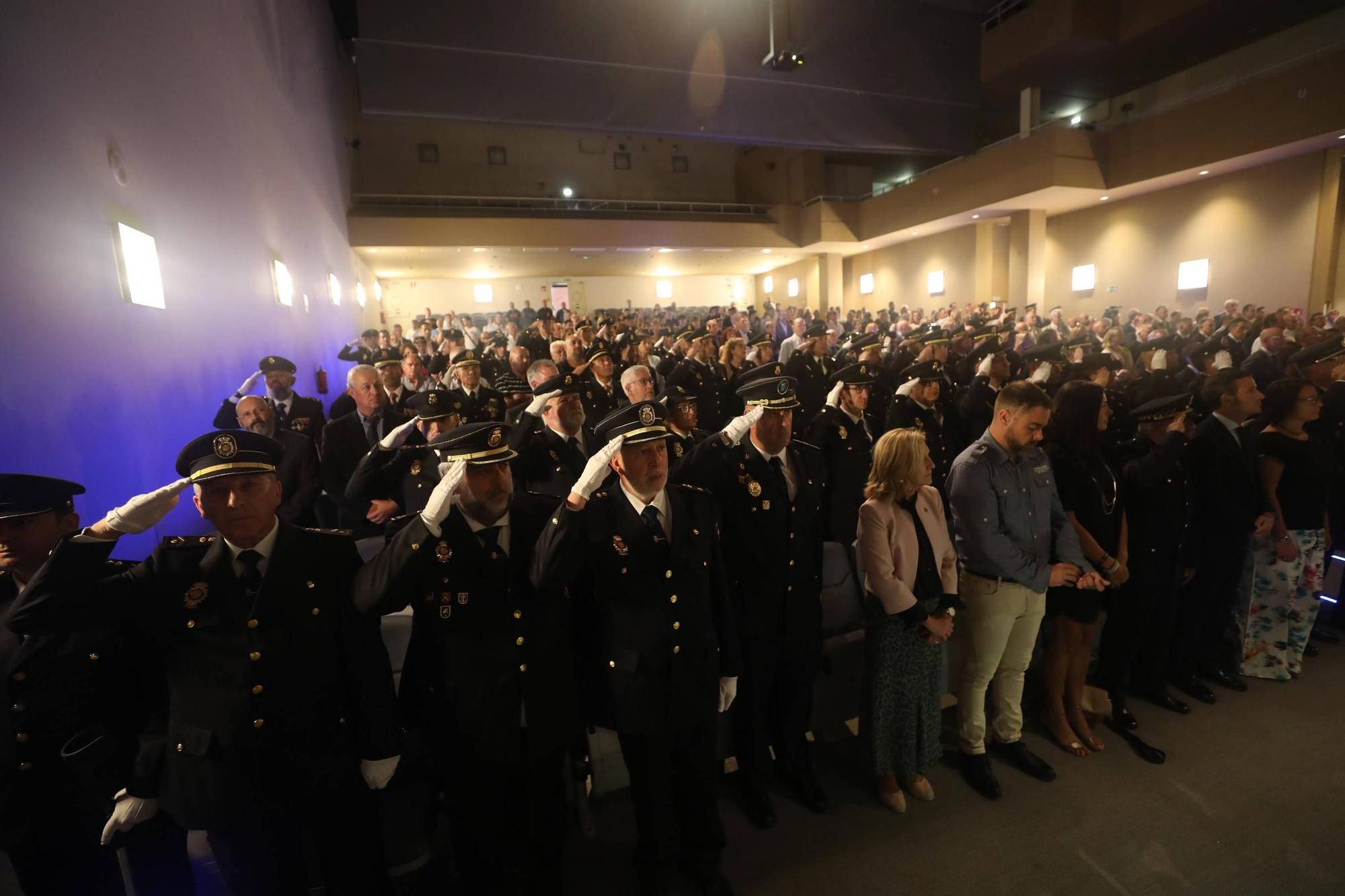 La Policía Nacional celebra los Ángeles Custodios: "Gijón es una ciudad muy segura"