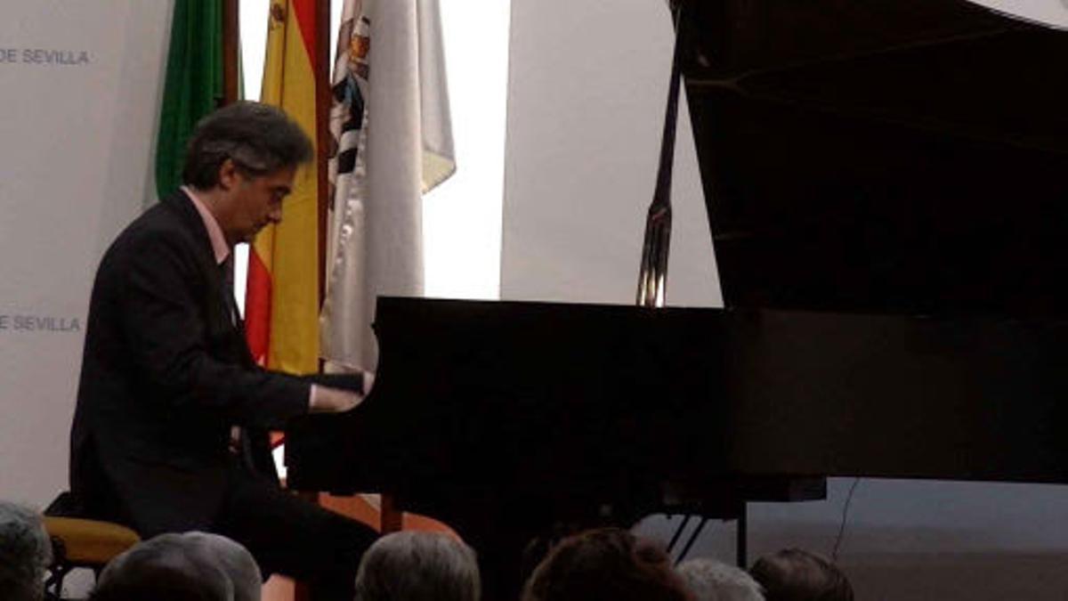 El pianista Andrés Carlos Manchado.
