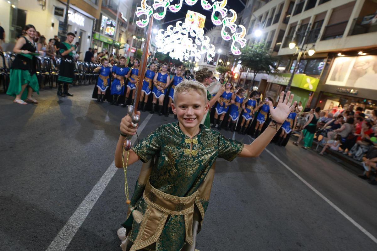Las mejores imágenes del desfile infantil de Moros y Cristianos de Orihuela Las mejores imágenes del desfile infantil de Moros y Cristianos de Orihuela