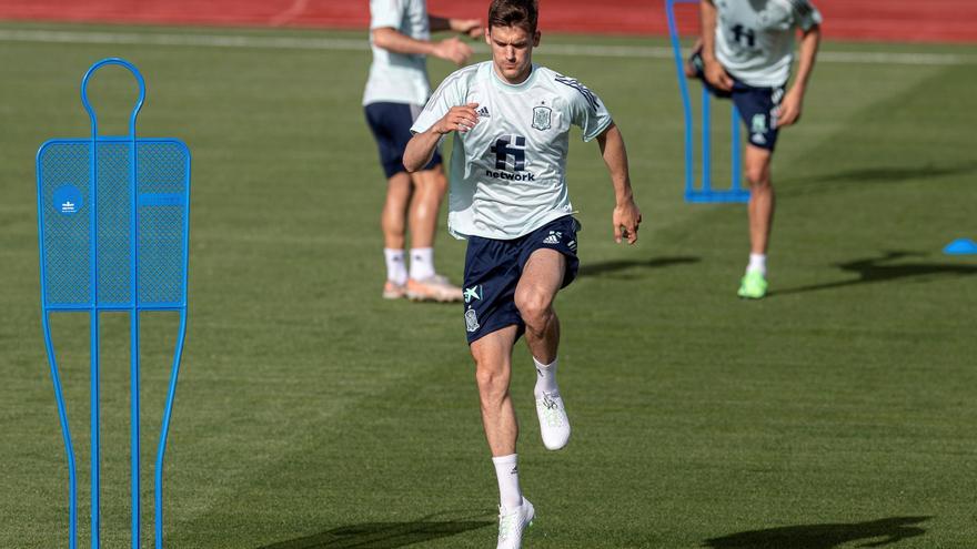 Diego Llorente también da positivo en covid con la selección española