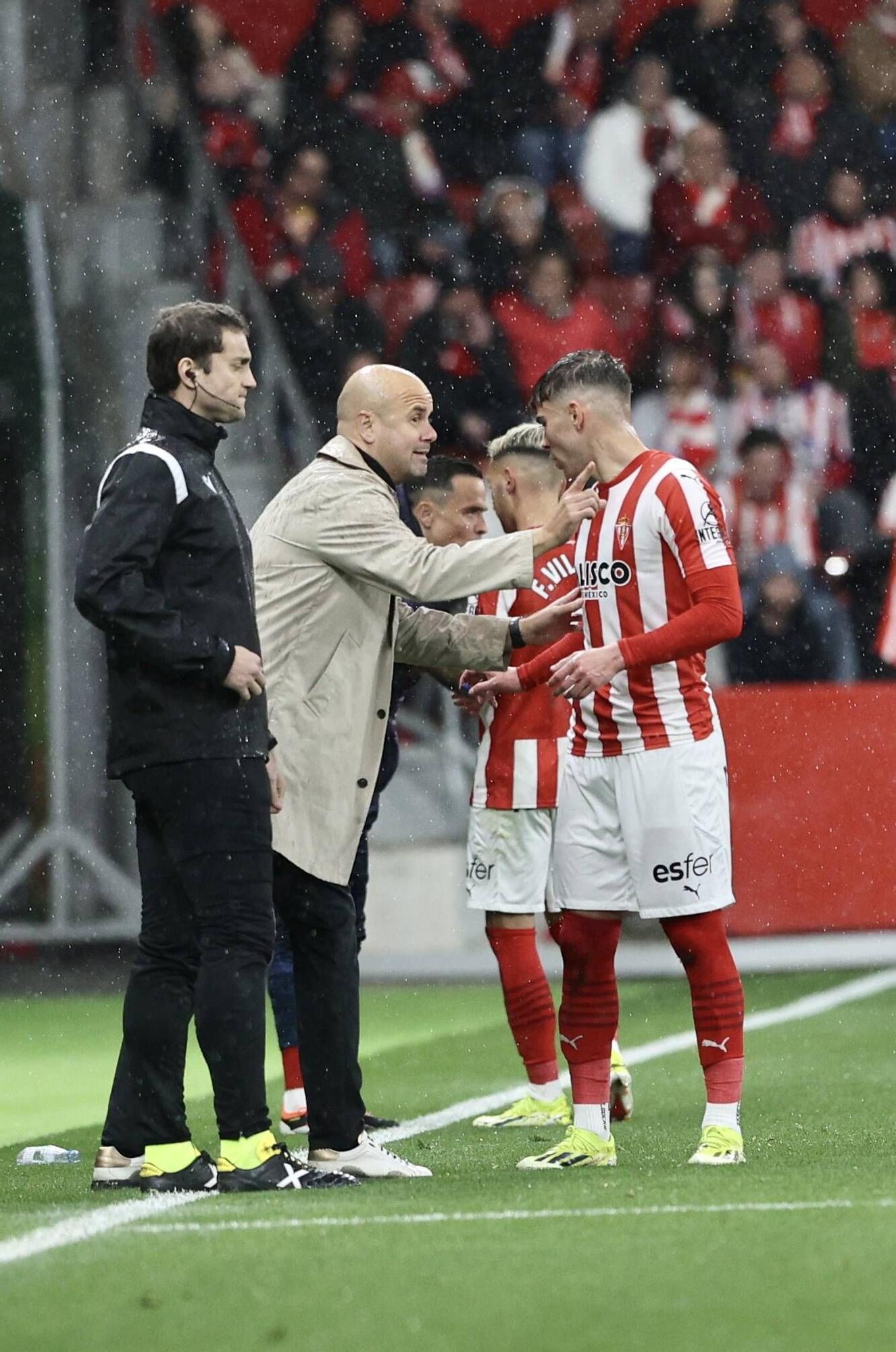 Real Sporting - Real Oviedo: el derbi en imágenes