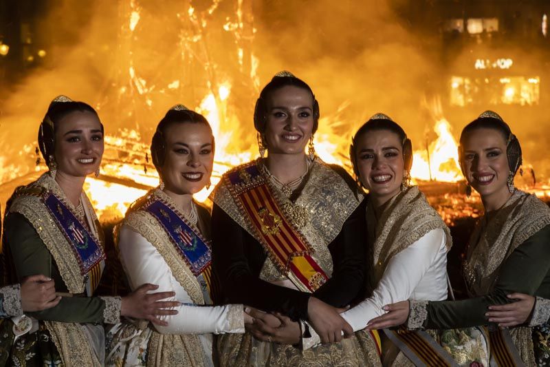 Así ha sido la Cremà de la Falla Municipal 2023