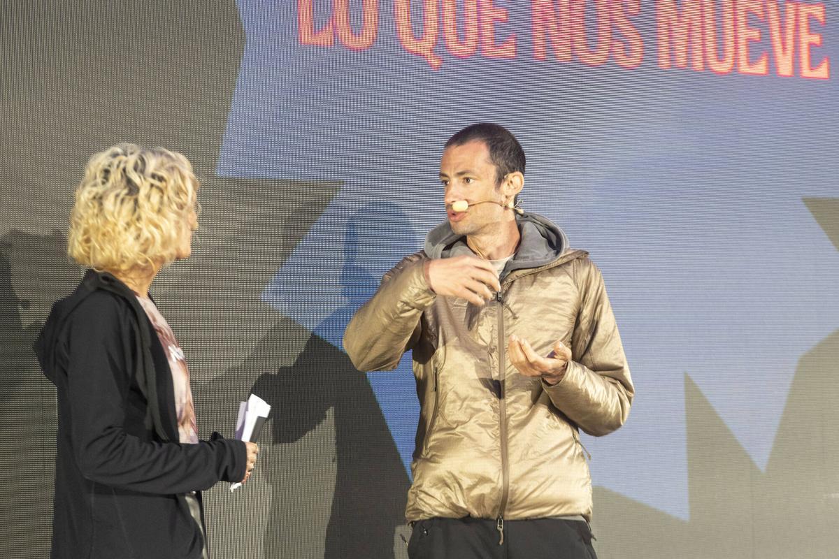 Kilian Jornet reúne a más de 2.000 personas en Son Moix Kilian Jornet reúne a más de 2.000 personas en Son Moix