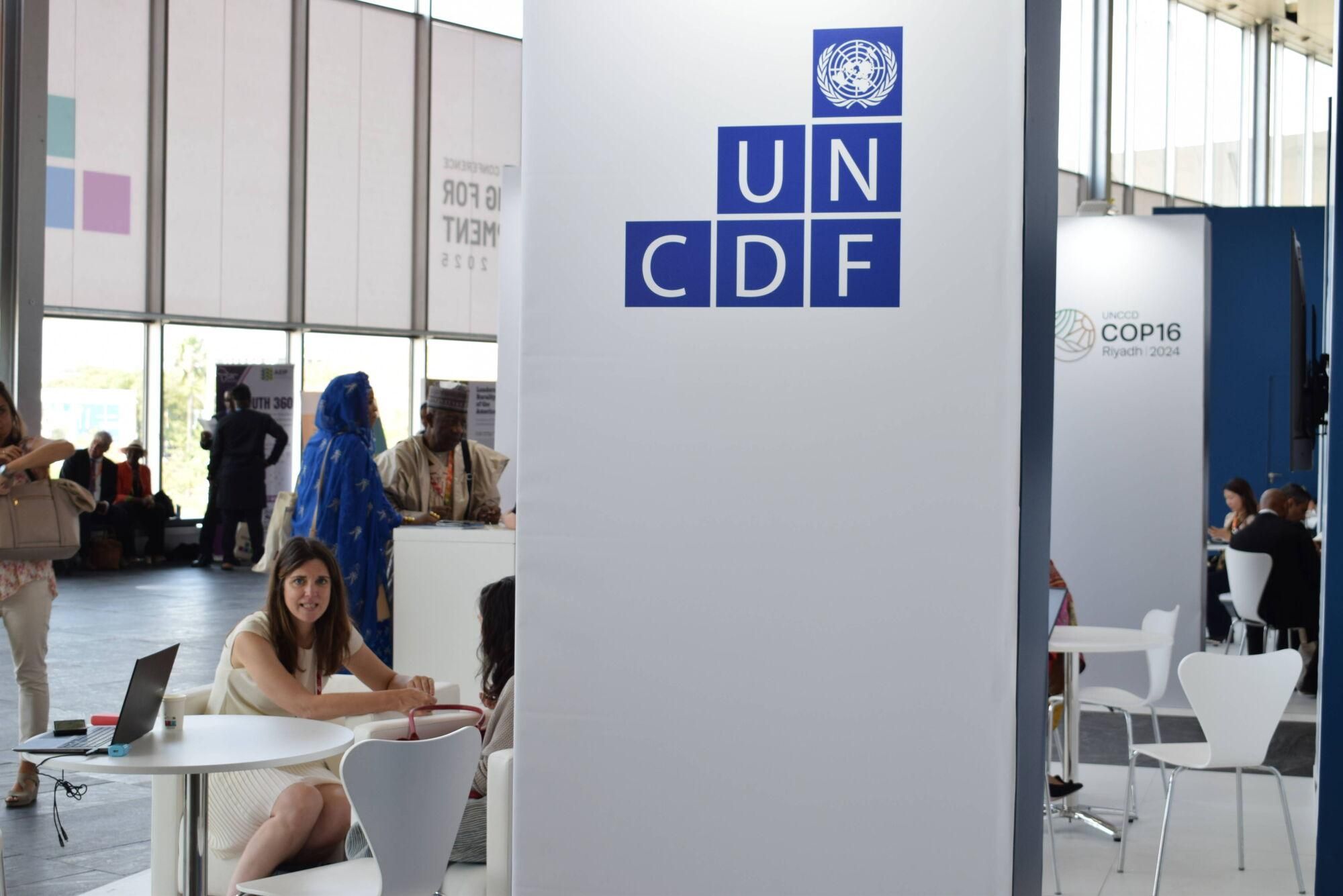 Primer día de la IV Conferencia Internacional para la Financiación al Desarrollo de la ONU desarrollada en el Palacio de Ferias y Congresos ubicado en Sevilla Este