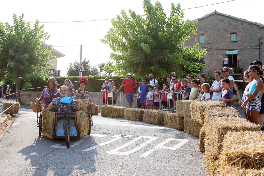 Baixada d'andròmines de la Festa Major de Sant Salvador de Guardiola