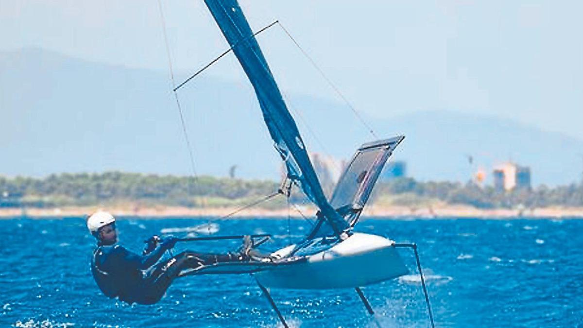 Un dels participants a l’Europeu en un entrenament a l’Escala.