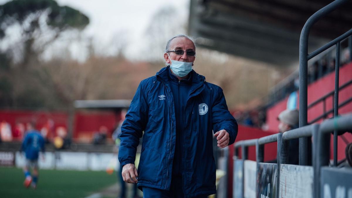 Myron Ilchinsin, en un partido del Olot de esta temporada.