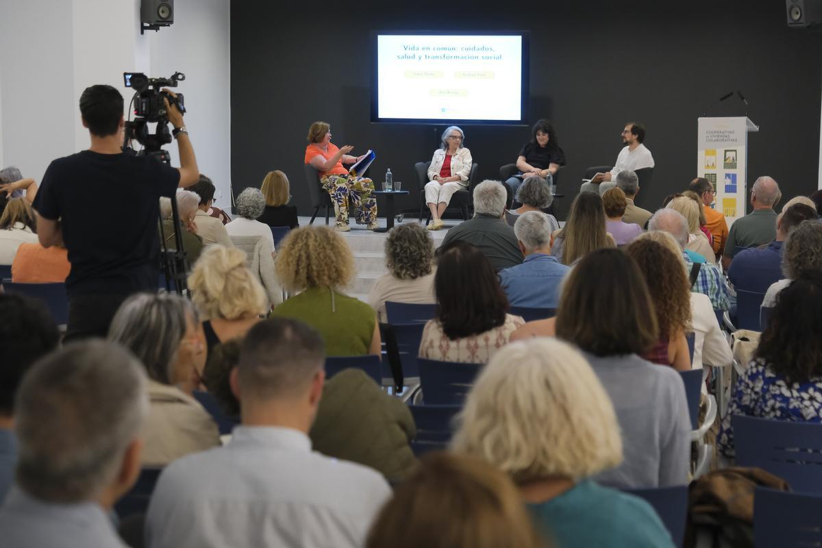 Ponentes en las jornadas en el Club LA PROVINCIA.
