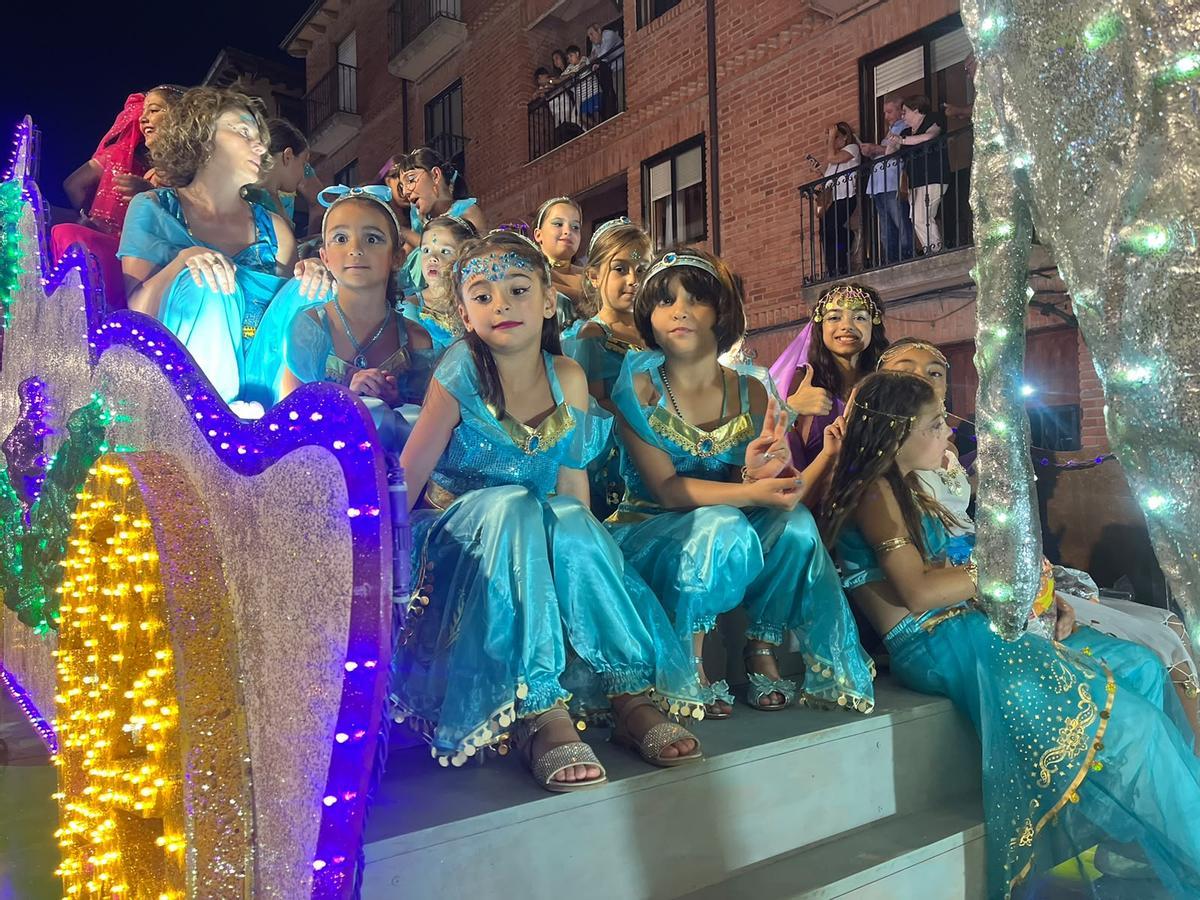 Desfile de carrozas en Toro