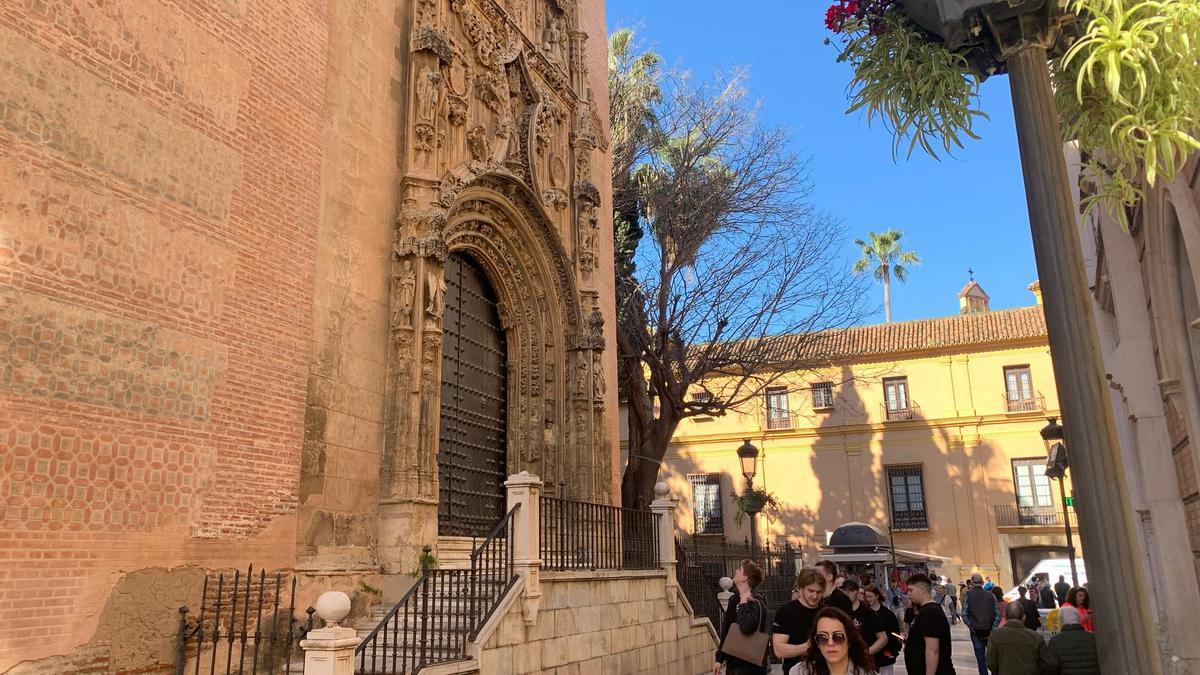 El deterioro de la iglesia del Sagrario se acelera