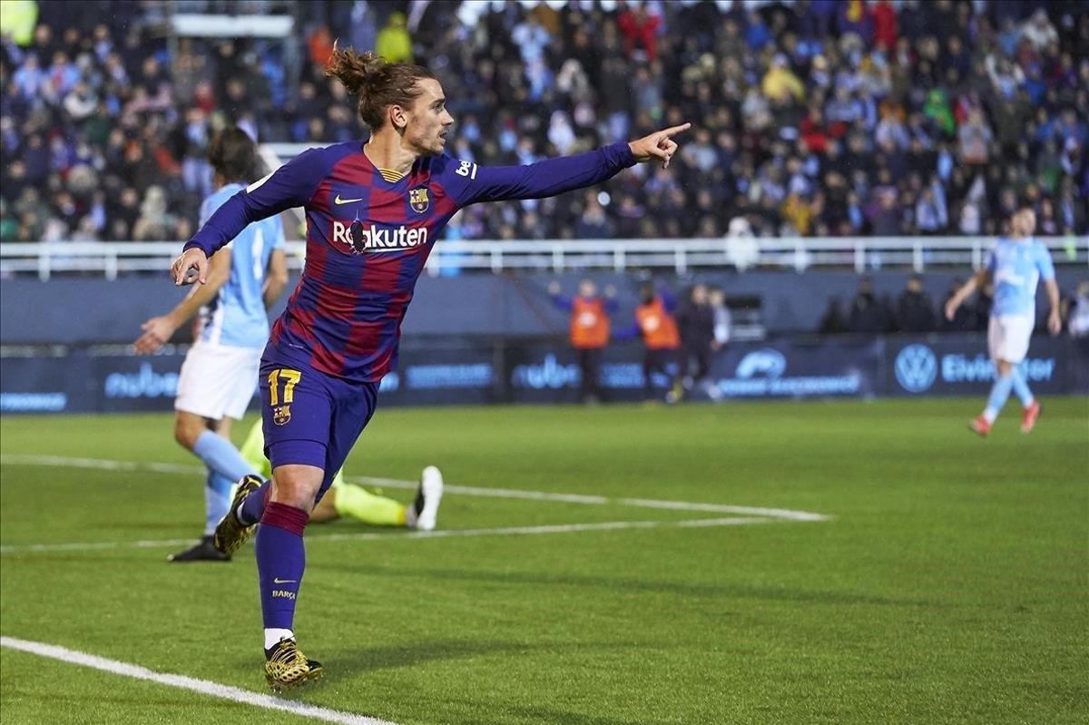 zentauroepp51882041 ibiza  spain   january 22  antoine griezmann of fc barcelona200122211402